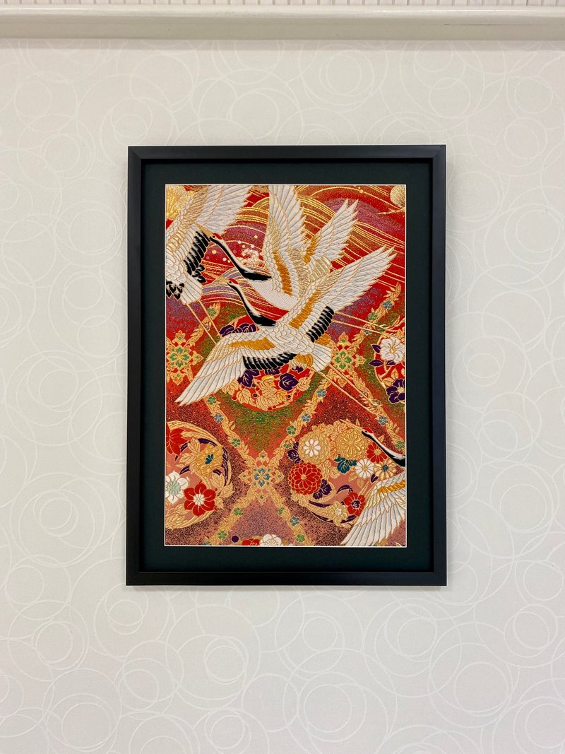 色打掛からつくるアートパネル　vintage 刺繍着物 和モダン 和風インテリア プレゼント 鶴 結婚祝 新築祝 長寿祝 縁起物 額装インテリア　010 - 壁貼/牆壁裝飾 - 絲．絹 紅色