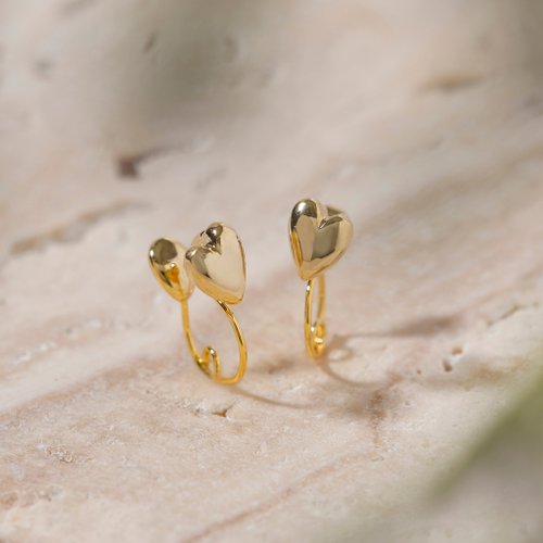 in the mirror petit heart loop-fit earring GD ループフィットイヤリング ミニハート ゴールド