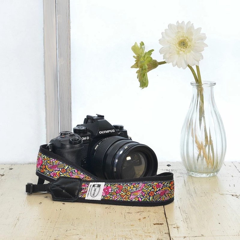 [3.8cm width] Tyrolean tape camera strap / Flower Bird Pink - Camera Straps & Stands - Other Materials Multicolor