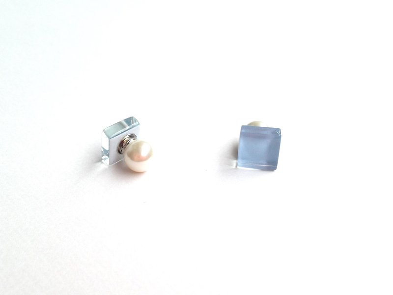 Gala Style Magnetic Earrings (Earrings) - Earrings & Clip-ons - Glass 