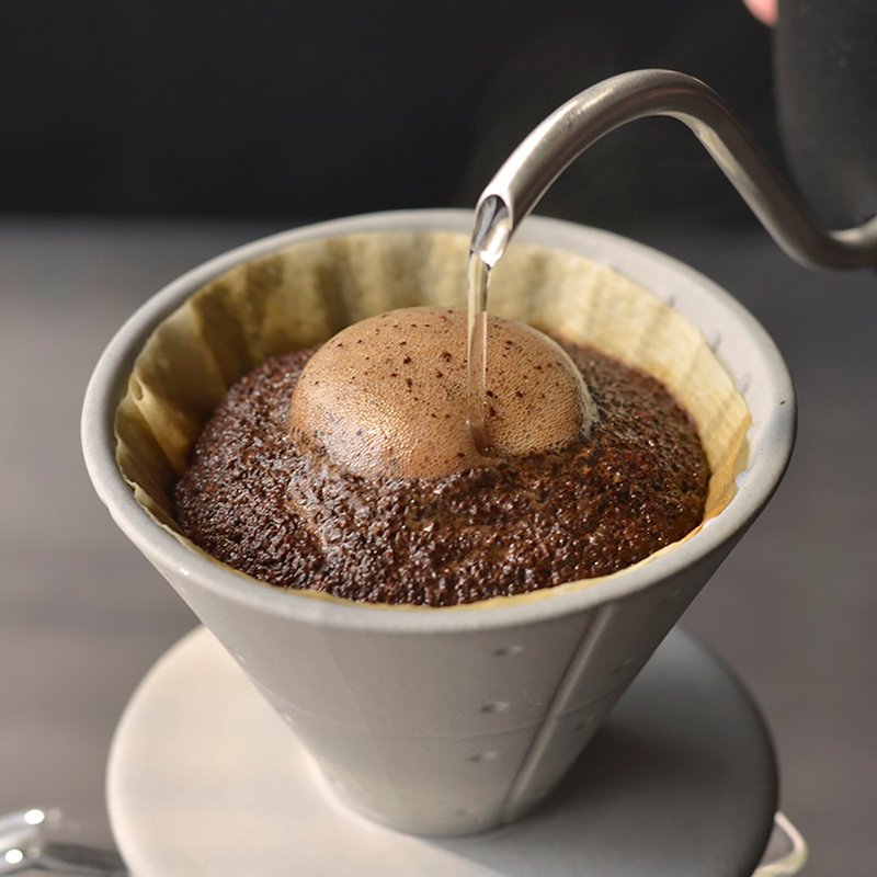 清水模濾杯 1-2cup (無彩盒) - 咖啡壺/手沖壺 - 瓷 灰色