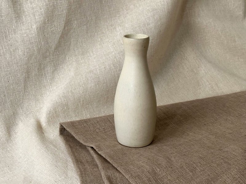 Narrow mouth vase - Pottery & Ceramics - Pottery 