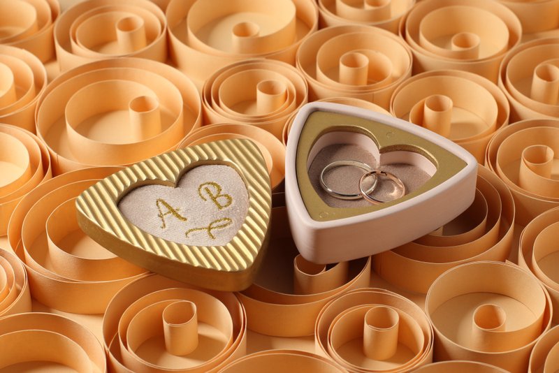 Heart ring box, Wedding ring box with embroidery. - อื่นๆ - วัสดุอื่นๆ หลากหลายสี