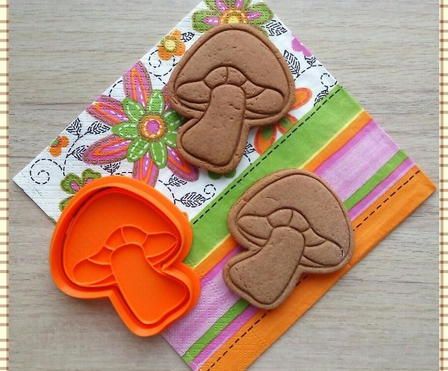 Mushroom Cookie Cutter + Stamp