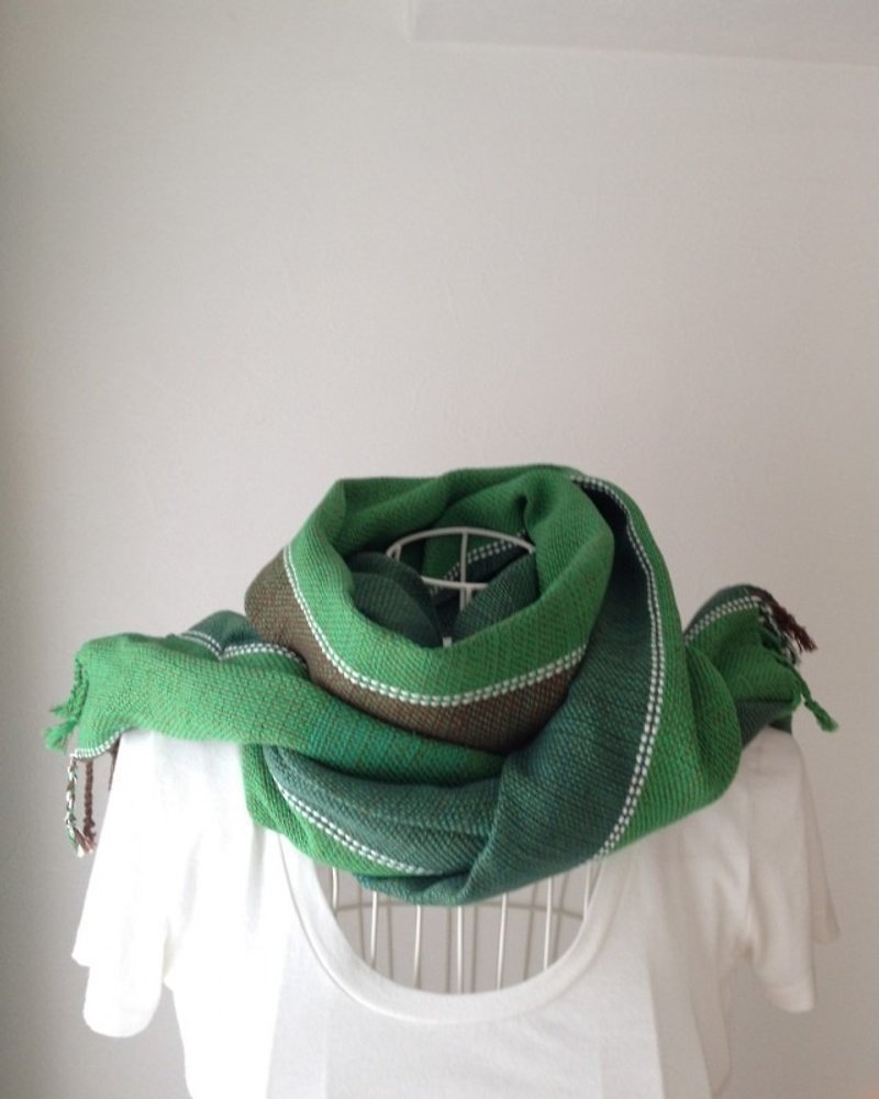 [Cotton: All season] Hand-woven stole "Stripe Green 5" - Scarves - Cotton & Hemp Green
