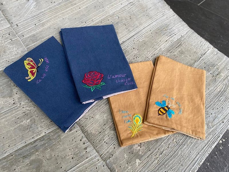 [YZG hand-dyed]-embroidered fireworks-double-sided adjustable cloth book cover A5_Butterfly/Honey Words - Notebooks & Journals - Cotton & Hemp Multicolor