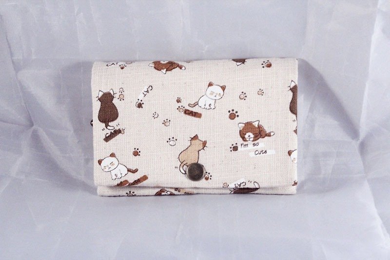 Multilevel purse white cute sleepy cat - กระเป๋าใส่เหรียญ - วัสดุอื่นๆ 