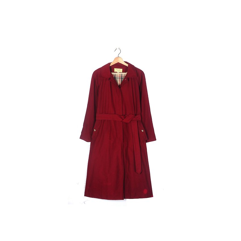 [Eggs] plant vintage red rose vintage coat long version - เสื้อแจ็คเก็ต - ผ้าฝ้าย/ผ้าลินิน สีแดง