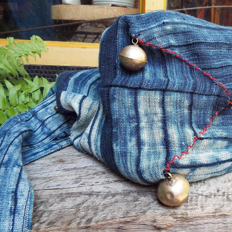 Handmade Hemp Hand-Woven Bag, Natural Dyes Indigo - 側背包/斜背包 - 棉．麻 藍色