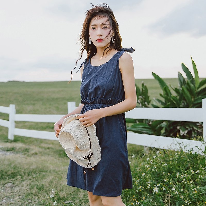 Annie Chen 2018 summer new art women's decorative bow sleeveless dress dress - ชุดเดรส - ผ้าฝ้าย/ผ้าลินิน สีน้ำเงิน