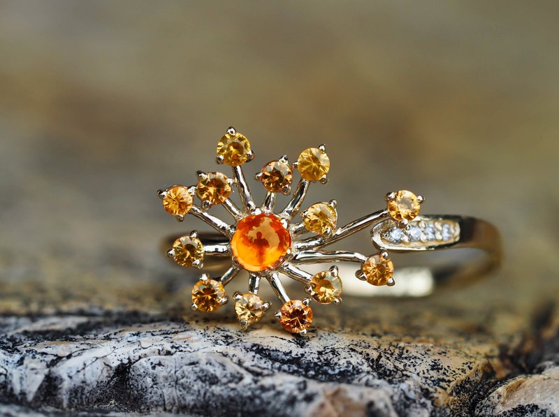 Dandelion flower ring with sapphires and diamonds - 戒指 - 貴金屬 金色