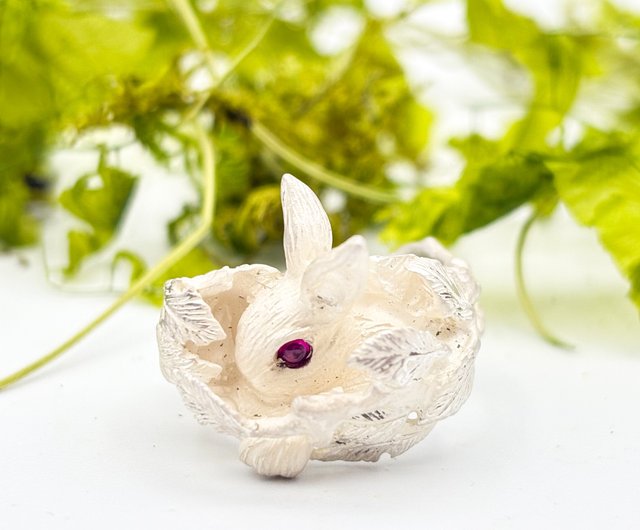 DECO vienya デコヴィーニャ ホワイトうさぎのリング DECOvienya デコヴィーニャ 大きなウサギリング ホワイト｜A