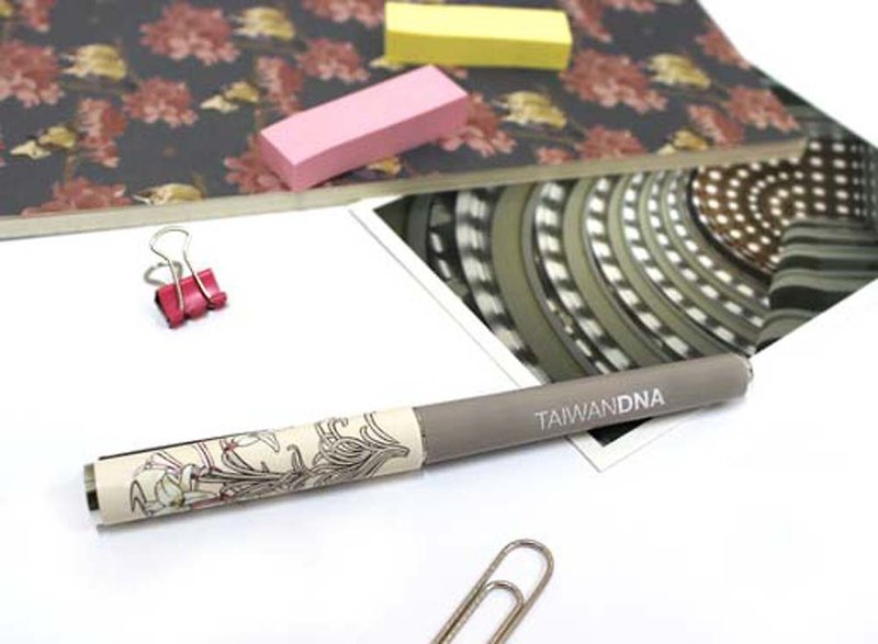 Taiwan DNA Ball Pen-Taiwan Lily - ไส้ปากกาโรลเลอร์บอล - พลาสติก สึชมพู