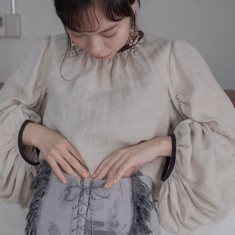 fullness sleeve herringbone short blouse ( écru ) - 女襯衫 - 棉．麻 白色