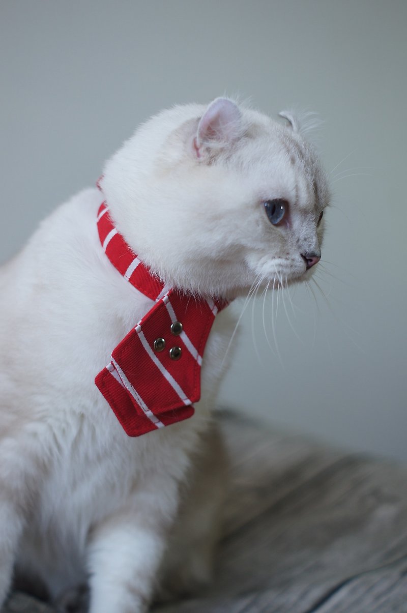 【AnnaNina】貓咪項圈  紅色條紋領帶 - 項圈/牽繩 - 棉．麻 紅色