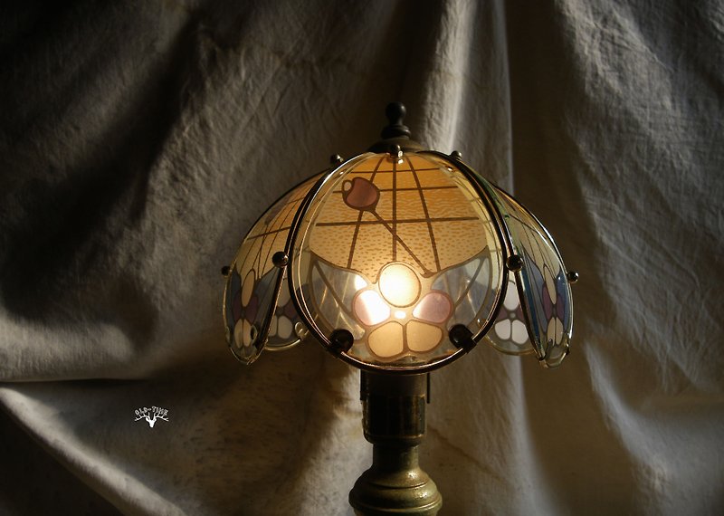 [OLD-TIME] Early Taiwan glass table lamp - Lighting - Other Materials 