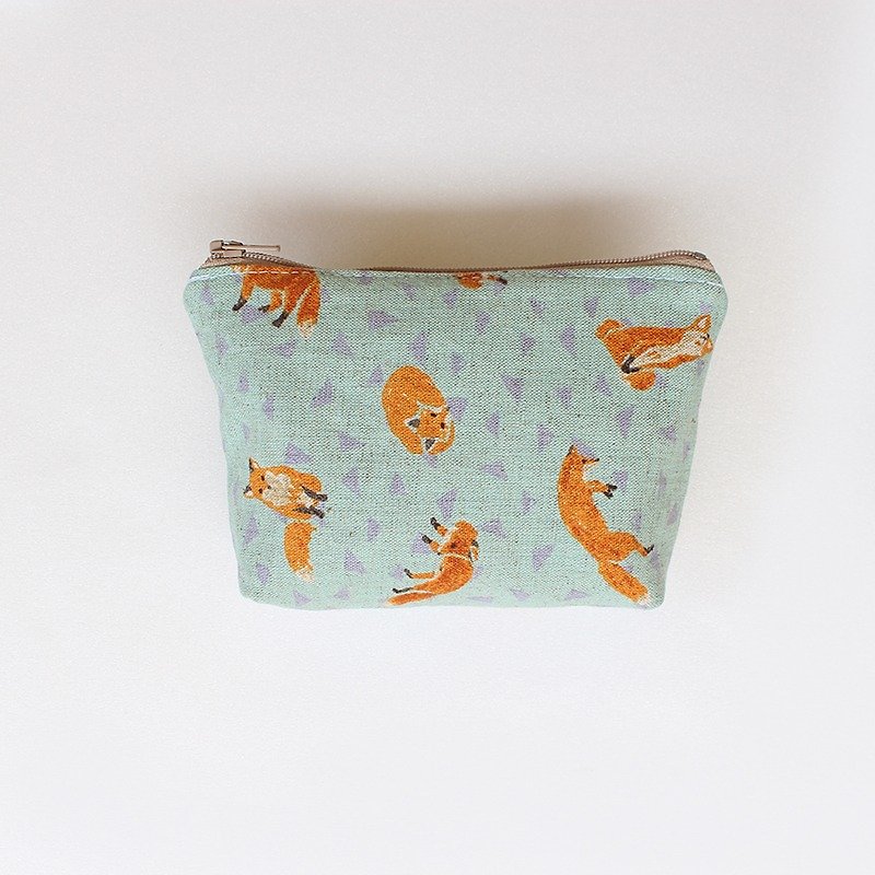 Japanese retro fox storage bag / purse - Toiletry Bags & Pouches - Cotton & Hemp 