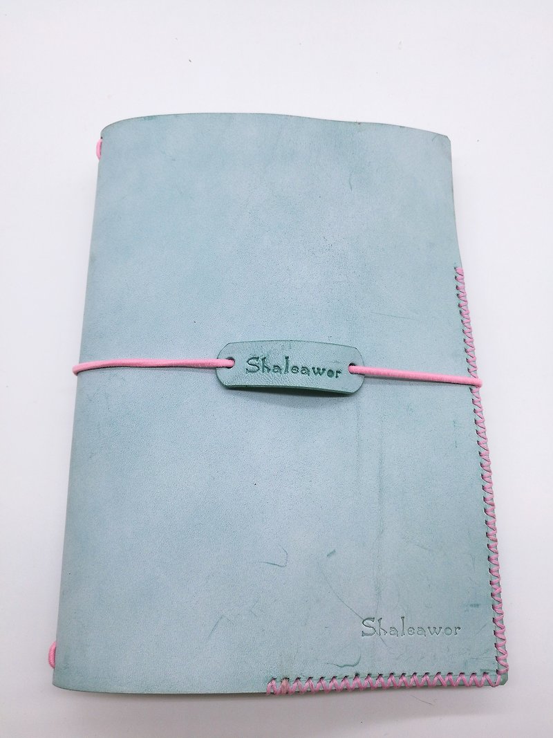 Refillable as Leather Journal, Book Cover, Passport Cover, Travel Notebook Cover - สมุดบันทึก/สมุดปฏิทิน - หนังแท้ สีเขียว