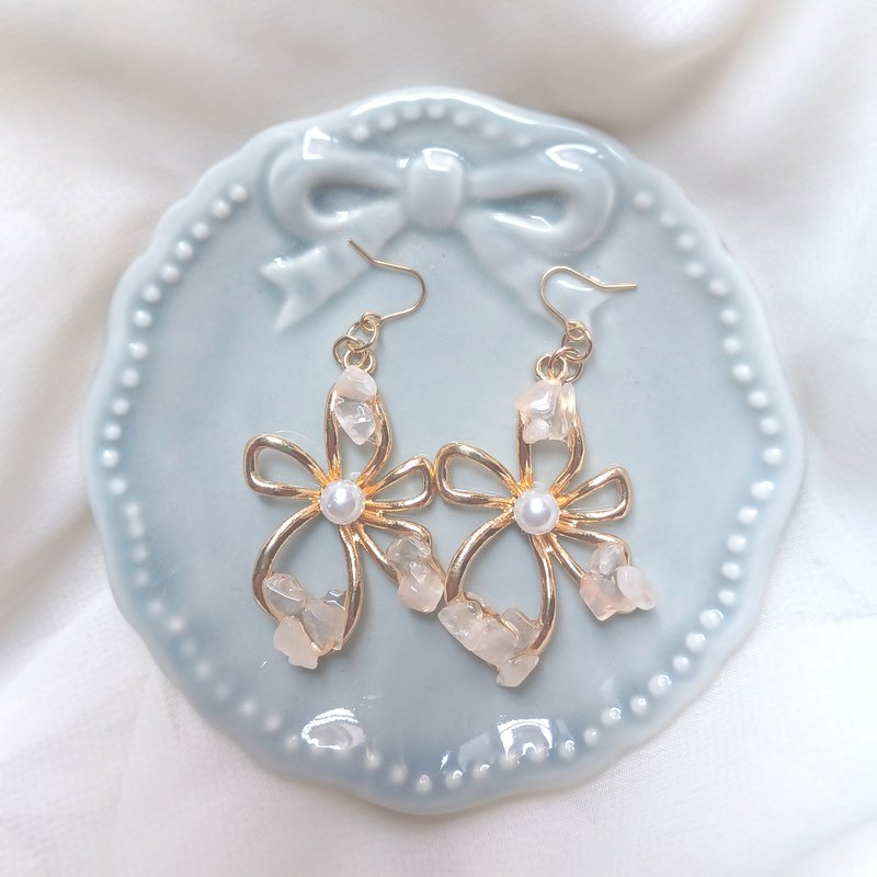 ─ Shizuru 雫 ─ 天然石ローズクォーツの花雫ピアス ( フックピアス or ネジバネ式イヤリング ) - 耳環/耳夾 - 石頭 粉紅色