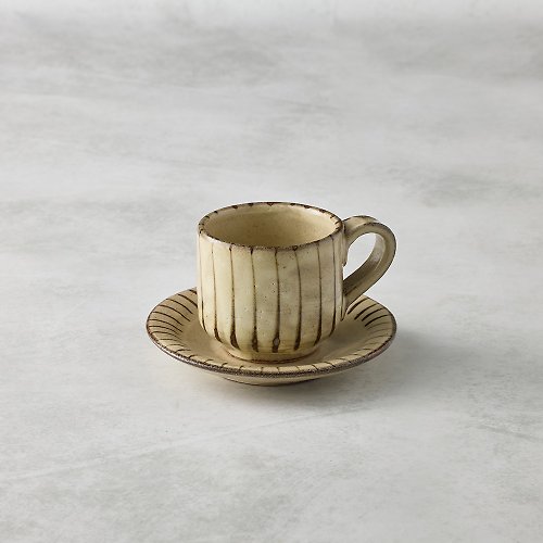有種創意 日本食器 日本美濃燒 - 釉彩直紋咖啡杯碟組(2件式) - 兩款任選 - 150 ml