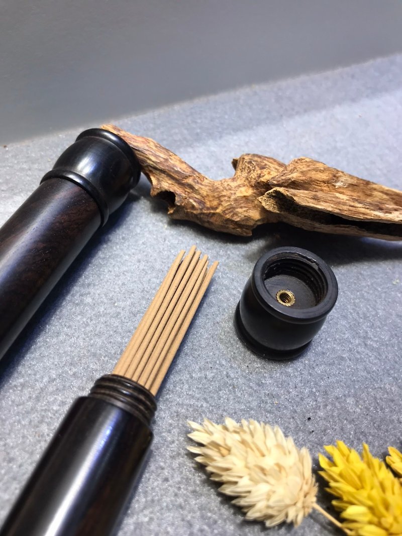 Xinxinzhai's stock of old materials is in the Hui'an production area, agarwood oriental Chinese medicine natural herbal aroma leading brand - Fragrances - Wood Brown