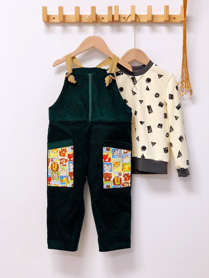 The first corduroy suspender pants for children’s clothing - ชุดทั้งตัว - ผ้าฝ้าย/ผ้าลินิน หลากหลายสี