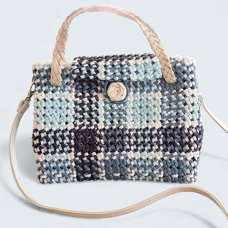 四色編織格紋紙帶肩背包 附蓋 手工製作 - 側背包/斜孭袋 - 紙 藍色