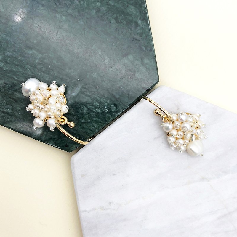 Pearls 14kgf Earrings 【Wedding 】【Mothers Day Gift】White Pearls Earrings - ต่างหู - ไข่มุก ขาว