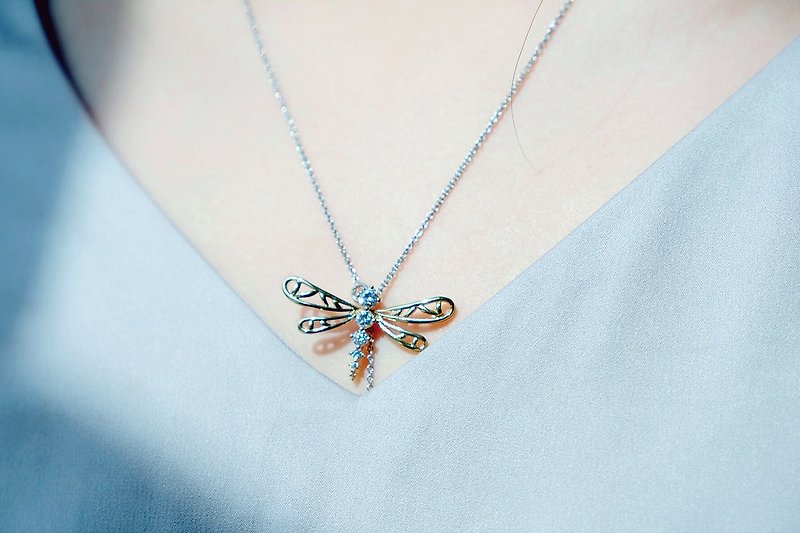 Monde des Insects series small dragonfly simple sterling silver 18K gold plated necklace - Necklaces - Sterling Silver Silver