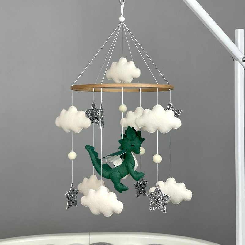 Dragon baby mobile neutral Dragon crib mobile Fantasy baby nursery New baby gift - Kids' Toys - Other Materials Green