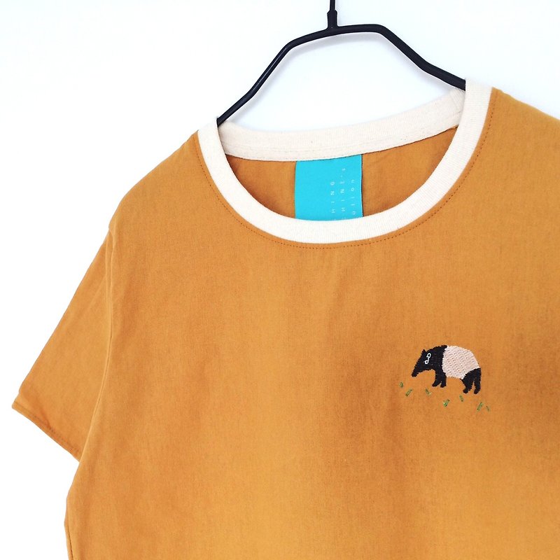 Tapir - Embroidery / Yellow mustard  // Short sleeve Top / Shirt【雙 11 限定】 - 女上衣/長袖上衣 - 棉．麻 黃色