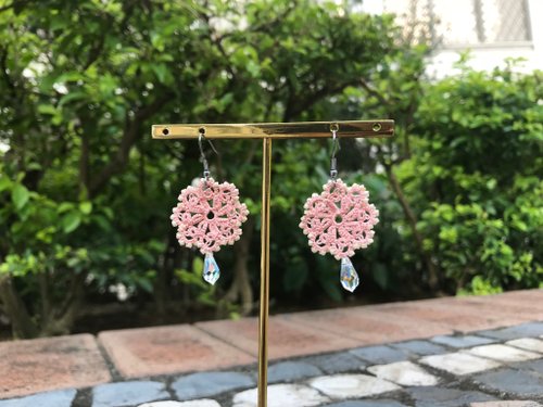 Keng's Design 手織蕾絲水晶耳環(橘粉色) 禮物 Swarovski水晶 防敏 客製化