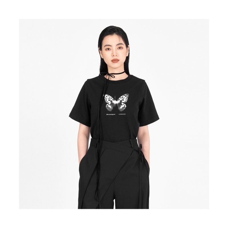 Butterfly Lumen Print T-shirt (Black&White) - Women's T-Shirts - Cotton & Hemp Black