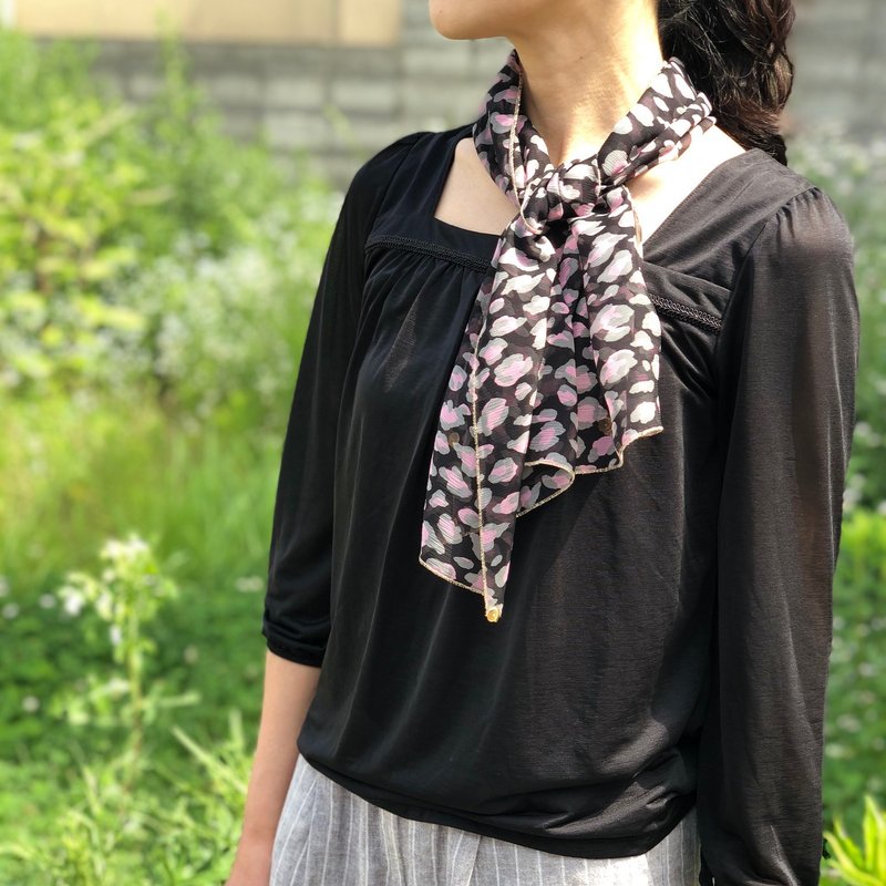 Ballett Stylish chiffon mini scarf with animal print, black, made in Japan, washable at home - Scarves - Polyester Black