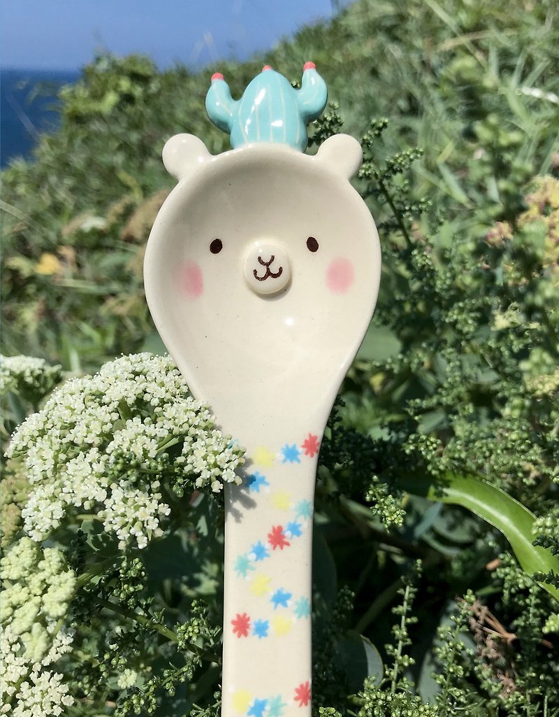 Grass mud horse spoon small flower - Cutlery & Flatware - Other Materials Multicolor