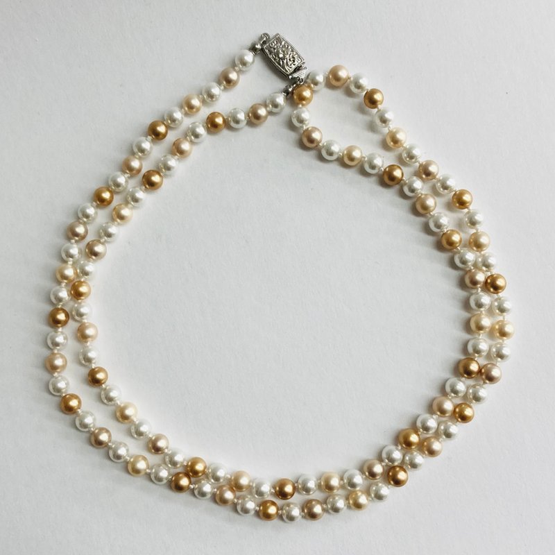 Glass mix pearl all knot opera necklace / 6mm approx. 80cm / white x beige mix / made in japan - Necklaces - Glass Brown