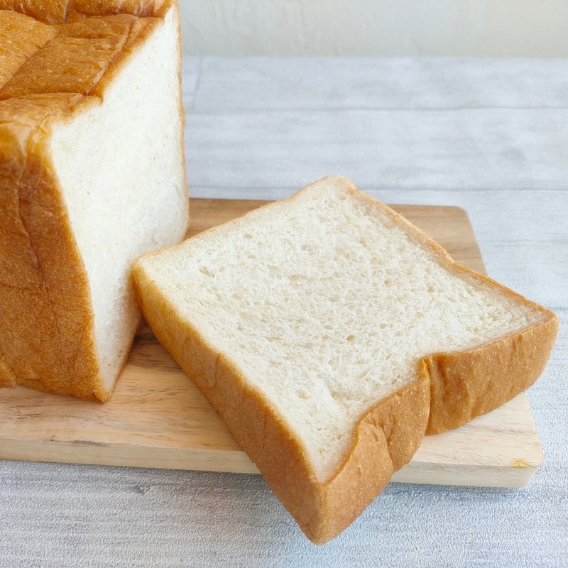 超厚切生吐司－【嚐得到四葉鮮奶油本人的乳香】 - 麵包/吐司 - 新鮮食材 