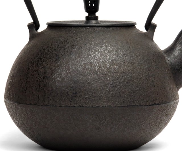 鉄瓶 2L 南部鉄瓶 南部鉄器 伝統の鉄瓶2L: キッチン／はぴねすくらぶ