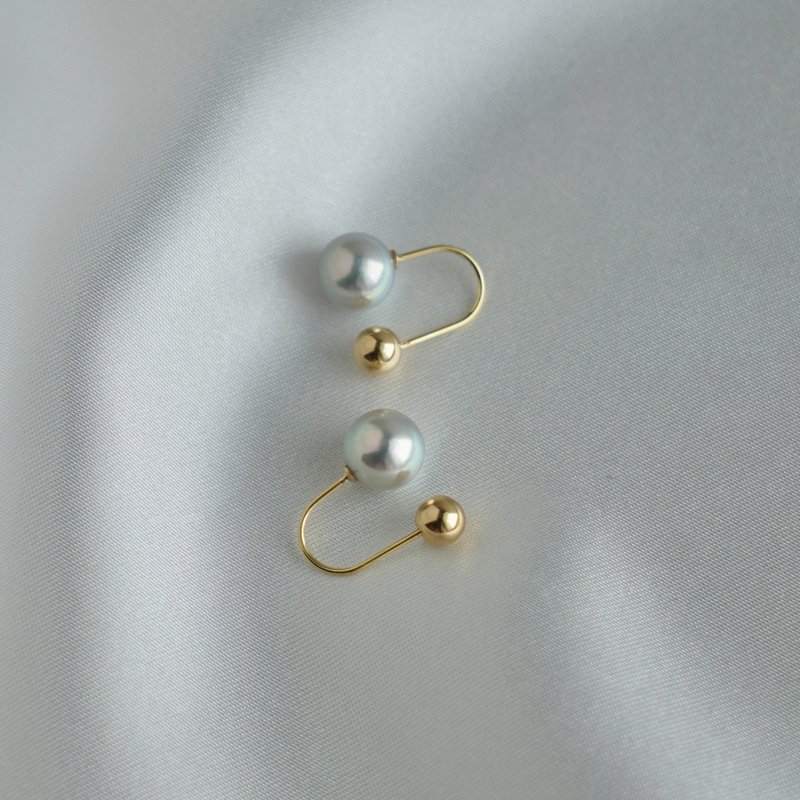 7mm natural silver gray akoya pearl U shaped earrings 18k solid yellow gold - Earrings & Clip-ons - Pearl Gray