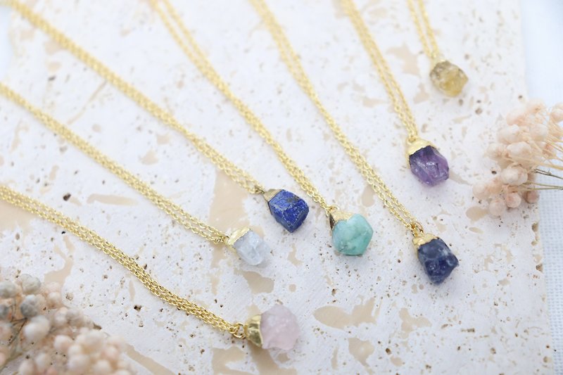 Tiny Raw Gemstone Necklace, Boho Stone necklace, Cute Gemstone Necklace - 項鍊 - 環保材質 多色