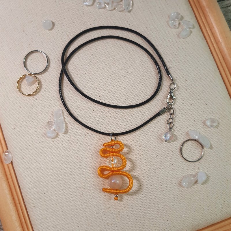 N020-手工編織項鍊 - 項鍊 - 尼龍 橘色