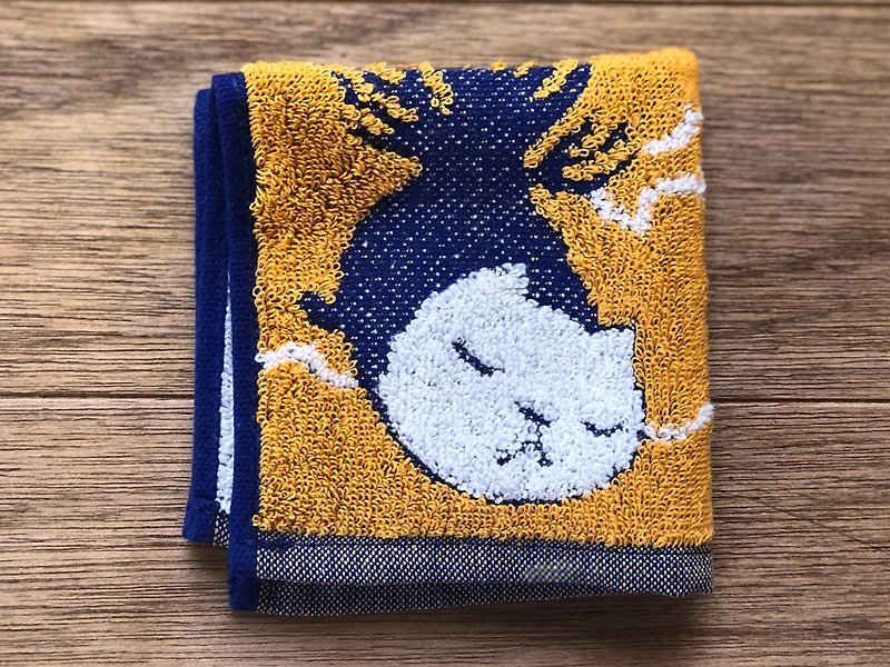 jacquard weave towel - Goldfish Cat - Towels - Cotton & Hemp Orange
