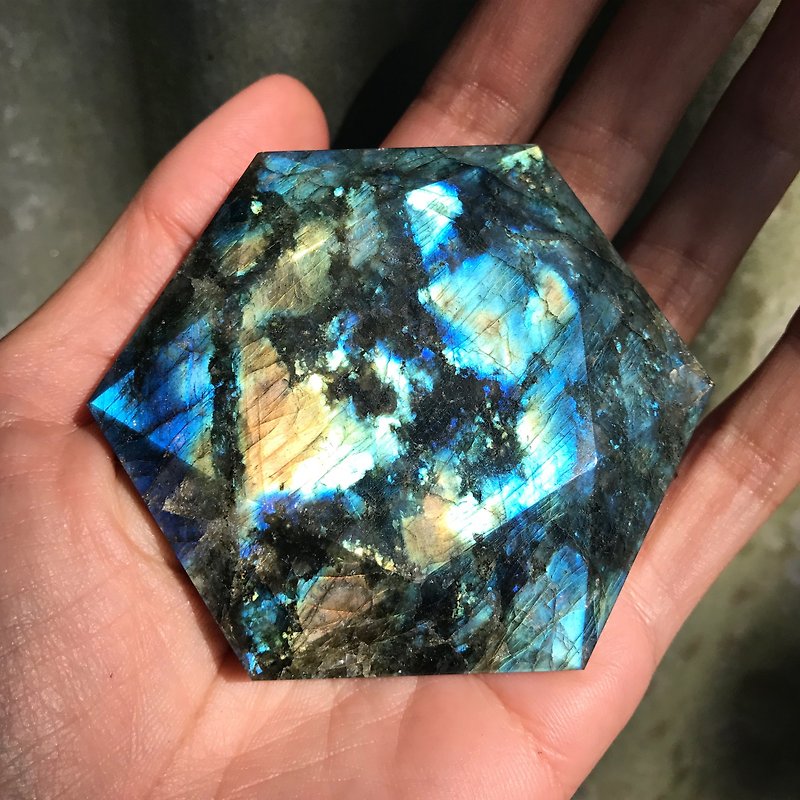 【Lost And Find】Large size 75mm Natural Blue Labradorite - Items for Display - Gemstone Multicolor