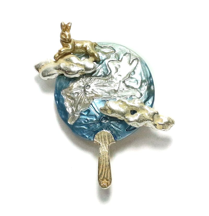 Fan Brooch 月うちわ PB118 - 胸針 - 其他金屬 藍色