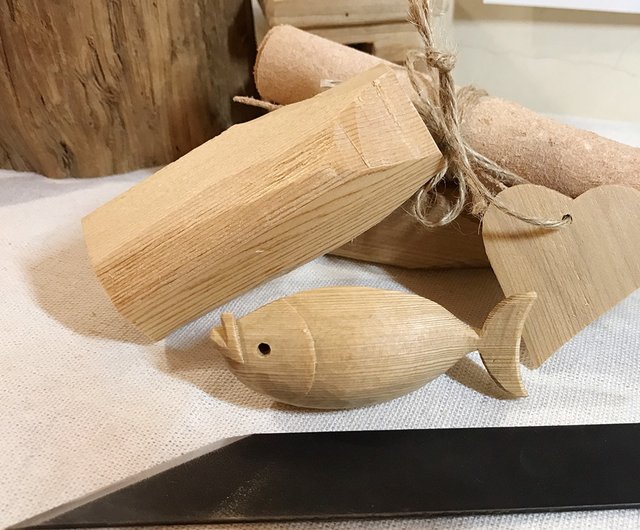 體驗】手作木刻魚刻出你心中的魚一人即可開課- 設計館黑九雁x 魚老闆手作木刻木工/竹藝- Pinkoi 體驗】手作木刻魚刻出你心中的魚一人即可開課- 設計館黑九雁x 魚老闆手作木刻木工/竹藝- Pinkoi