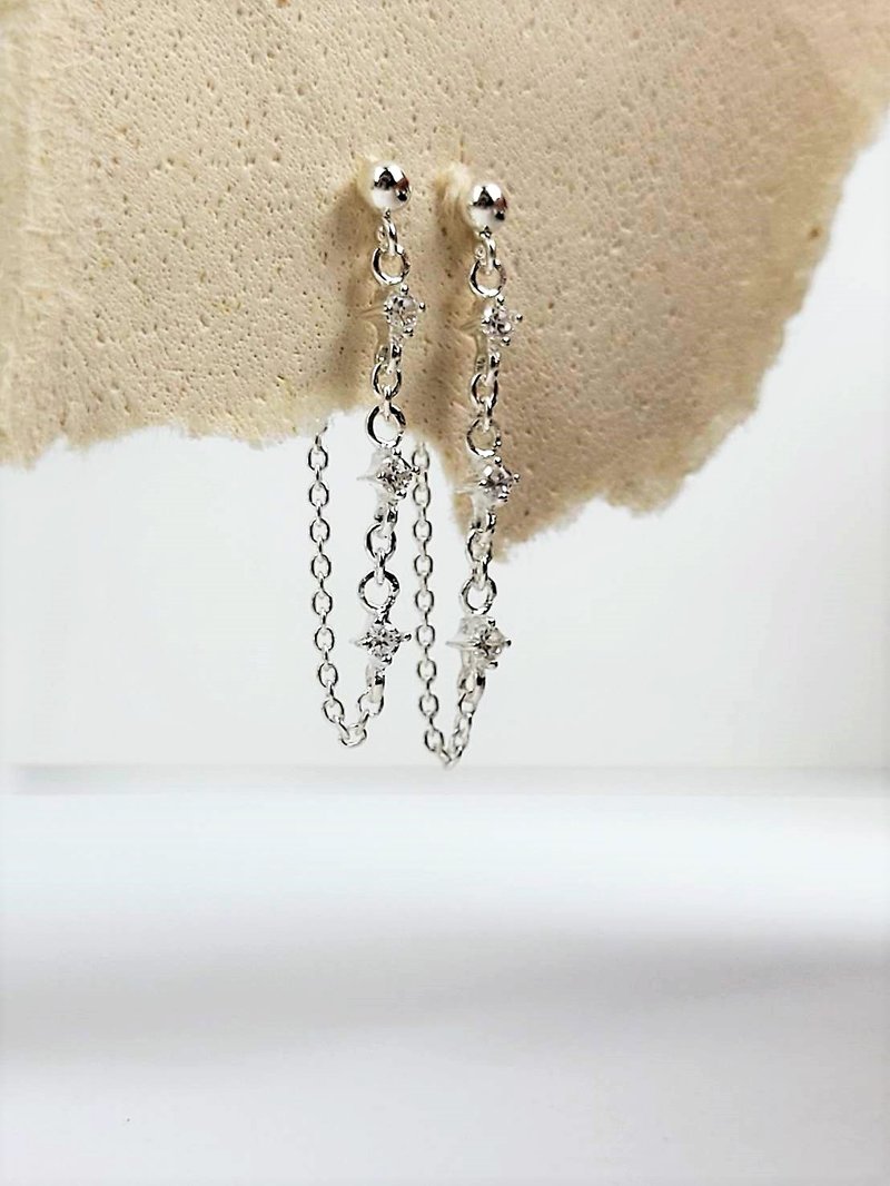 Dazzling sterling silver earrings/earrings/sterling silver/light jewelry - ต่างหู - เงินแท้ สีเงิน