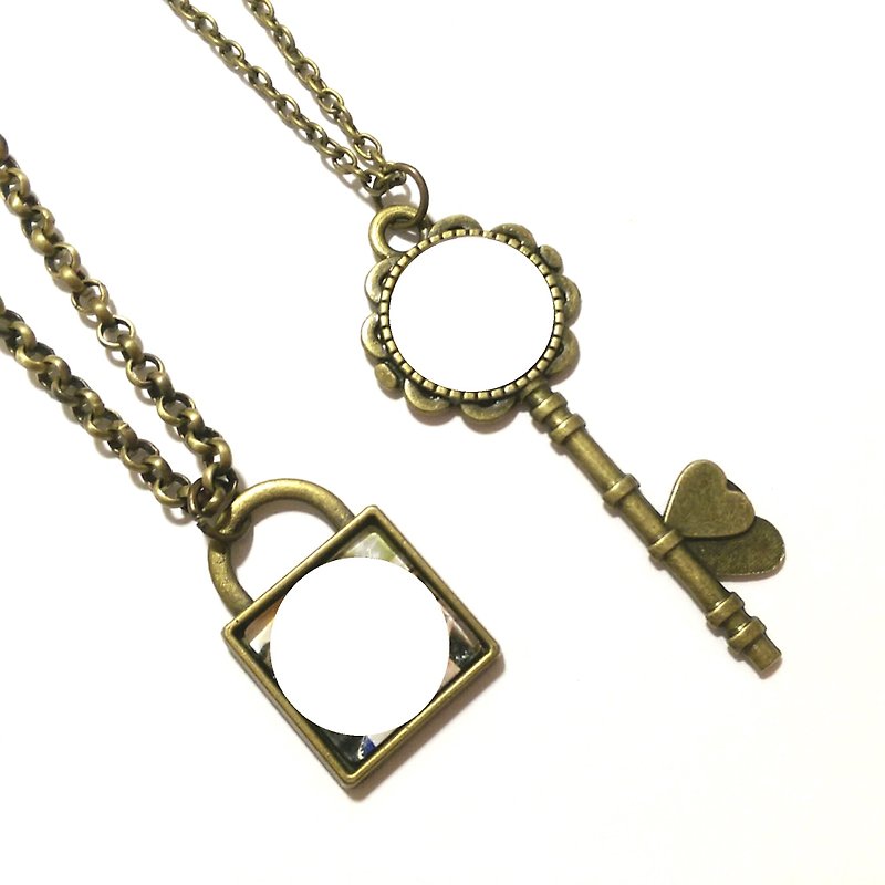 [Customized] Time Gemstone Necklace (Key + Lock/Total 2) - Necklaces - Other Metals Gold
