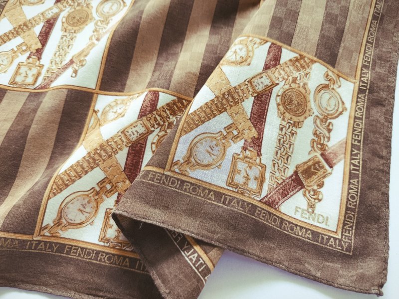 Fendi Vintage Handkerchief Classic Watches 19.5 x 19.5 inches - 手帕 - 棉．麻 