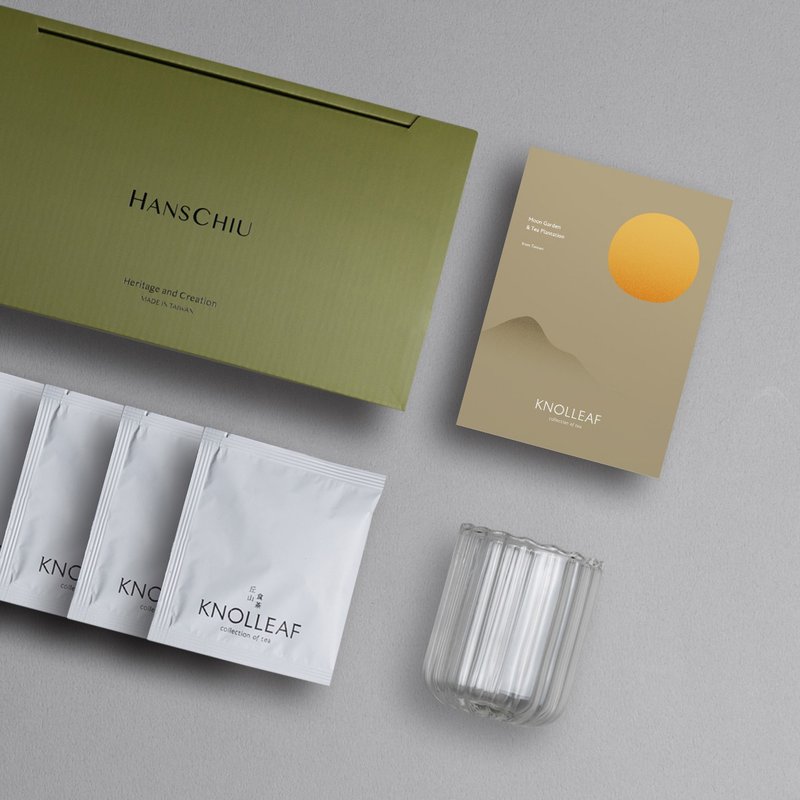 【New Year Gift Box】Limited Collaboration: 醇茶 Gift Box / Handmade Glass Teacup & Honey Scented Black Tea Bags - Lunar New Year - ชา - วัสดุอื่นๆ สีเขียว