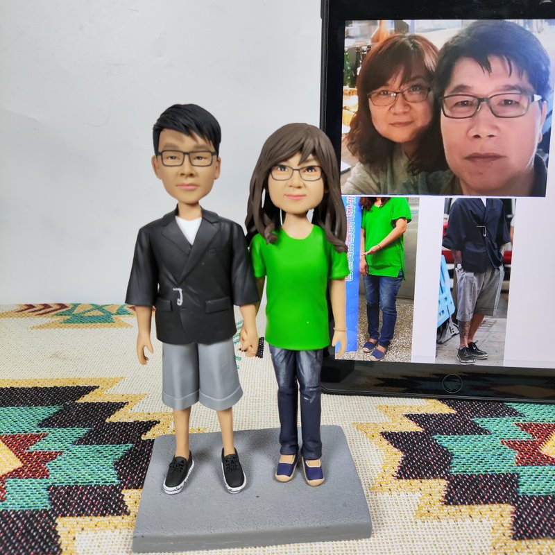 父母 雙人 週年紀念日禮物訂製 客製化 人偶 公仔 似颜绘 紀念 - 公仔/玩偶 - 黏土 多色